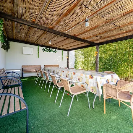 בית נופש Masia Costa Daurada *